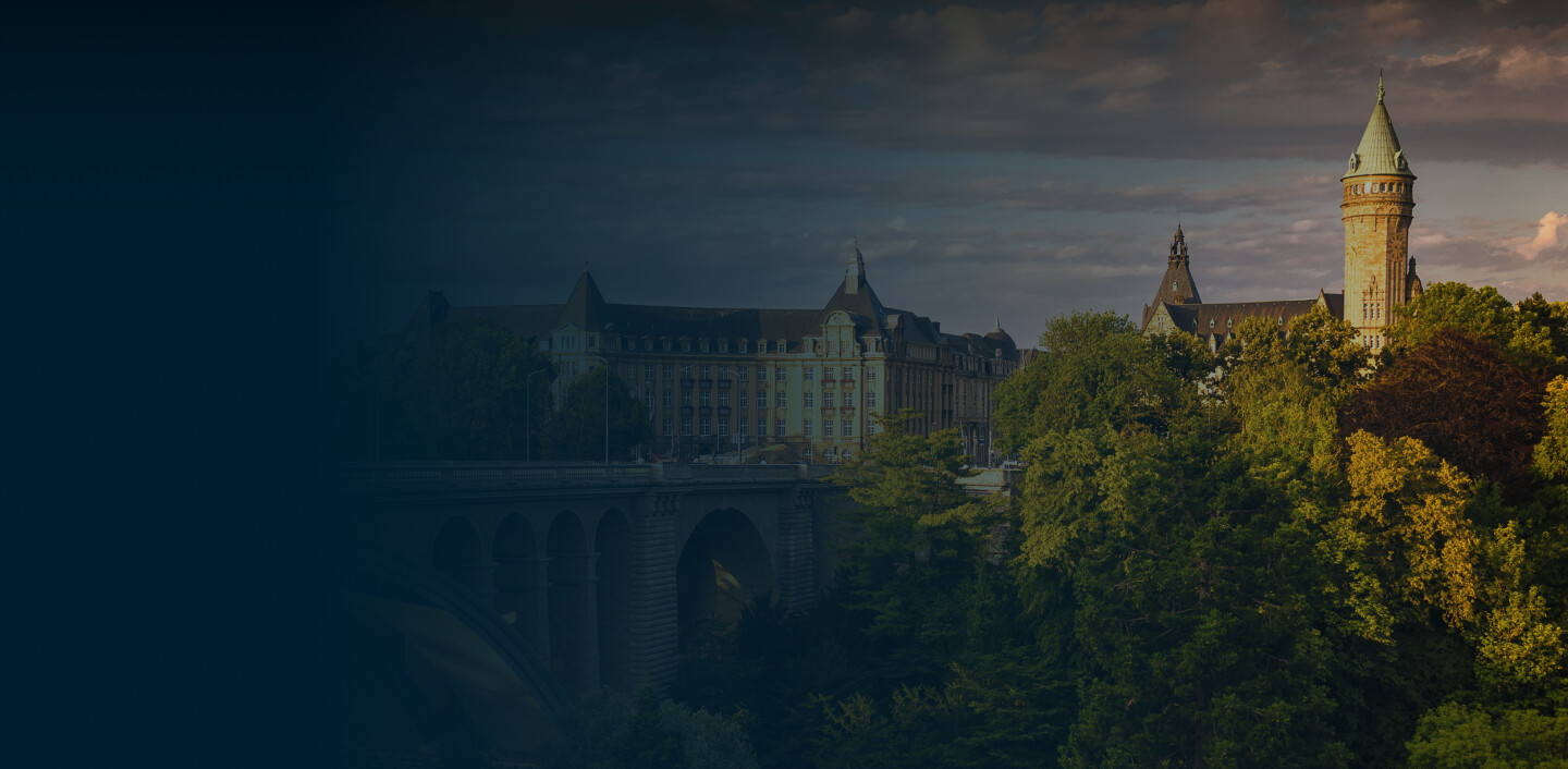 Luxembourg Server Desktop